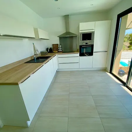 Favone 4 Piscine Privée *