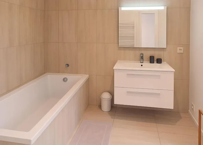 Di Favona 4 Piscine Privee *