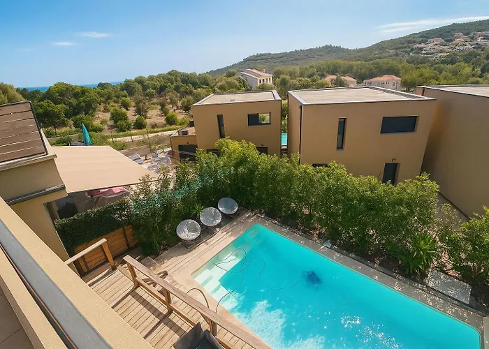 Di Favona 4 Piscine Privee * Conca