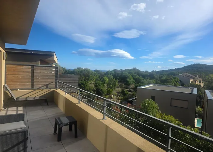 Di Favona 4 Piscine Privee Vila